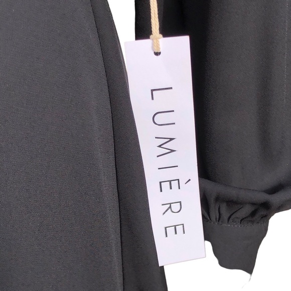 Lumiere NWT black short romper with plunging neckline Sz s - Picture 14 of 15